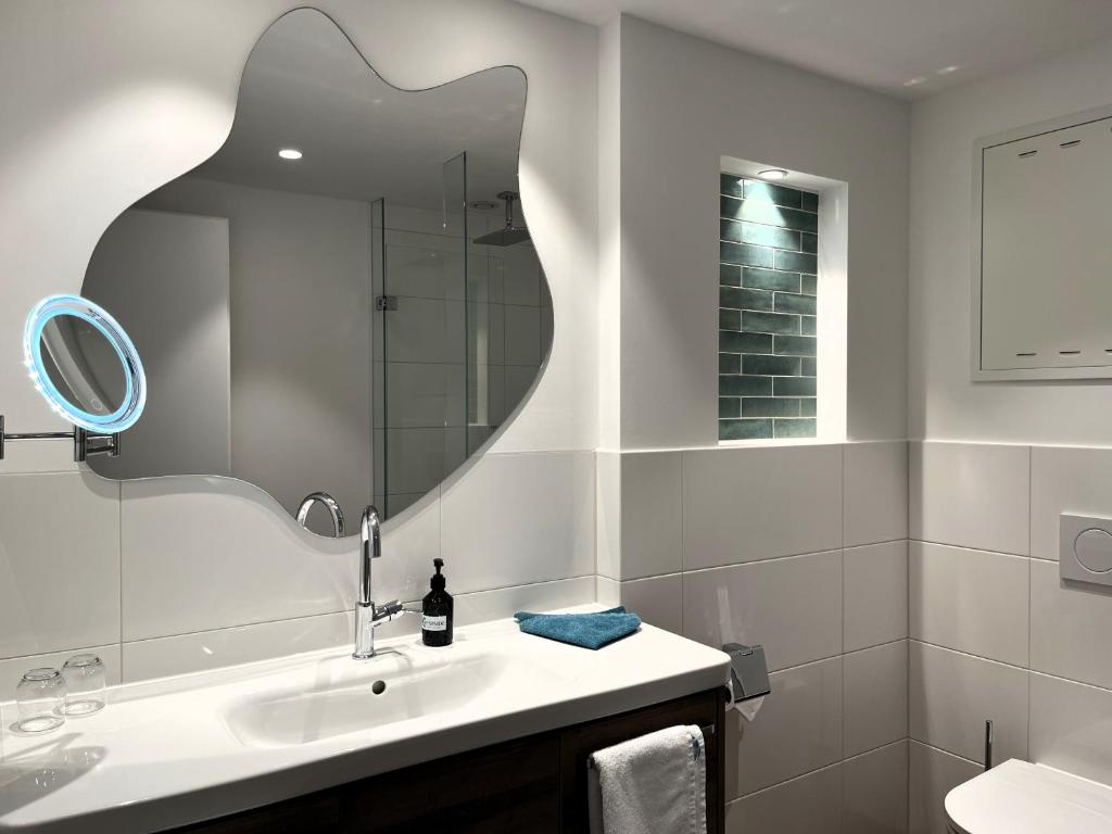 WESTSIDE Hotel - Resim 10