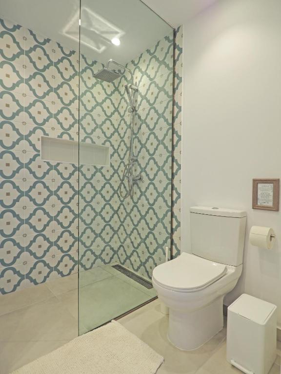 A bathroom at Little Iremia