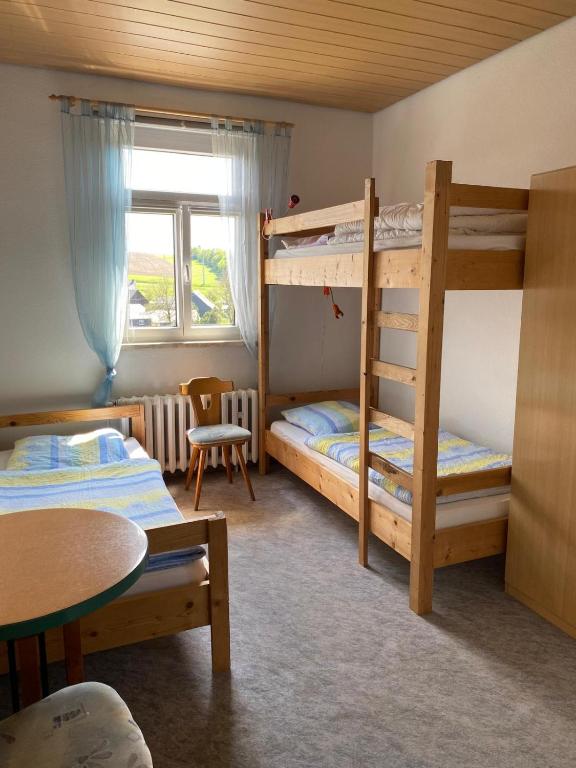 Monteurzimmer Alte Schule Heberndorf 1 - 带浴室的单人间