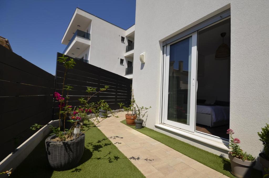 Zahrada ubytování Apartman Barry