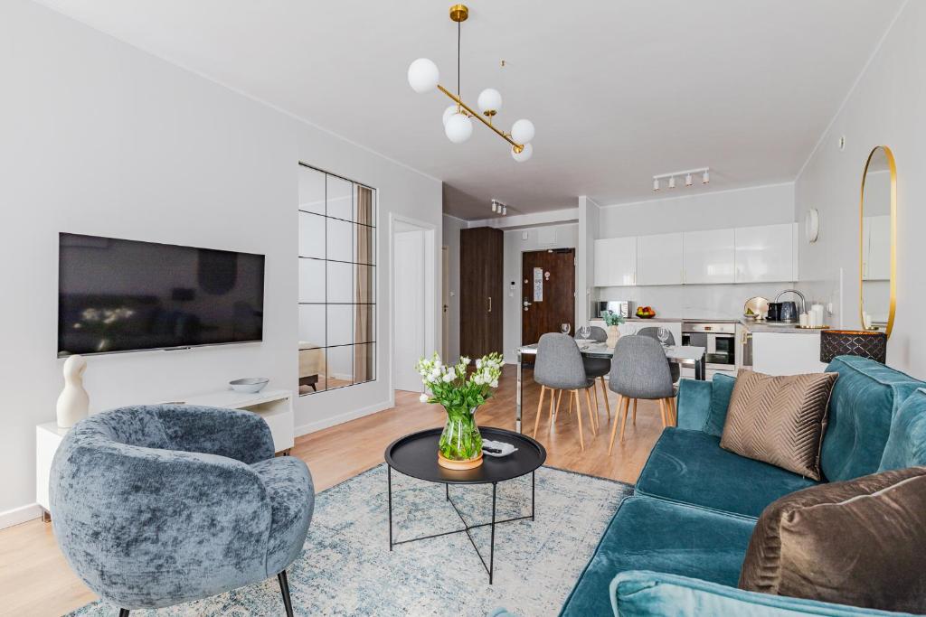 VIDOC APARTMENTS - Two-Bedroom Apartment With Balcony