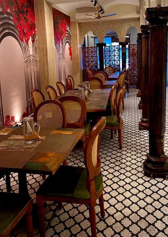 Restaurace v ubytování Hotel Sethi Legacy