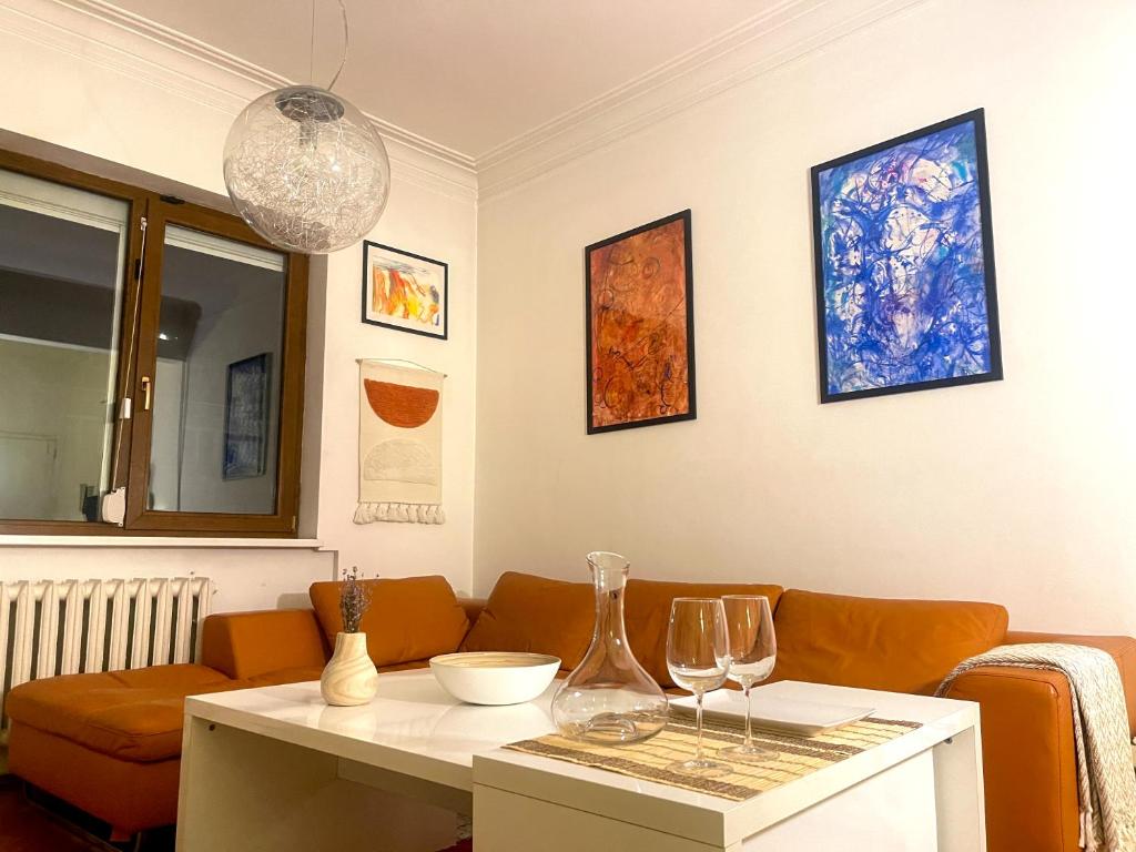 Posezení v ubytování Spacious Flat on Sofia's Main Street