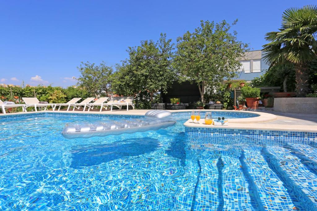 Bazén v ubytování Villa Žnjan - Sea view apartman nebo v jeho okolí
