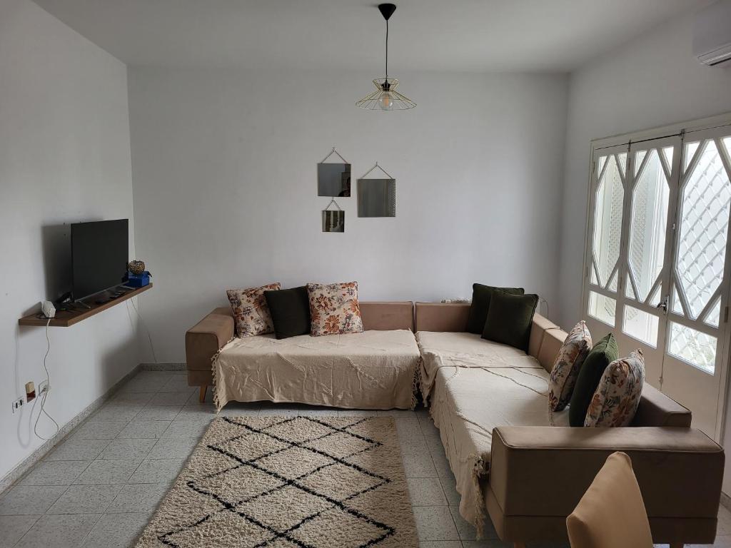 Duplex cité el Hana familiale, La Marsa (precios actualizados 2024)