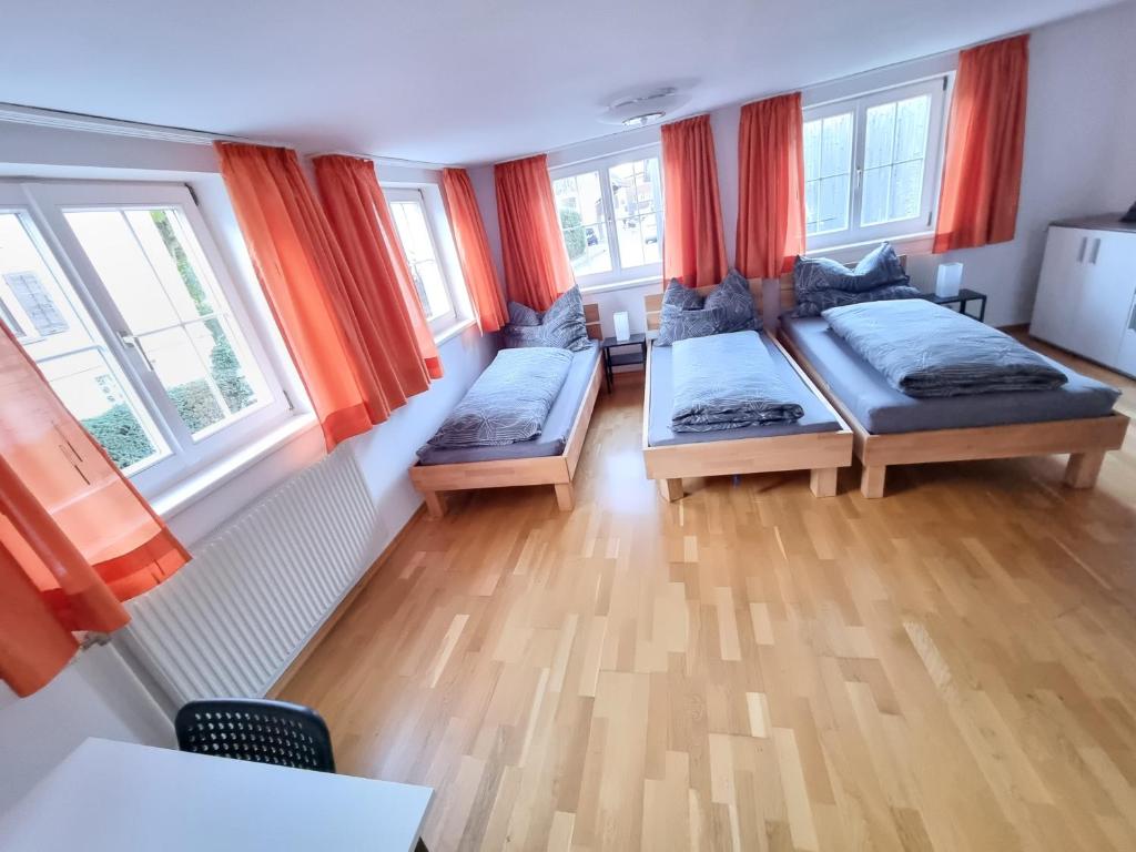 Postel nebo postele na pokoji v ubytování ZADRA Home