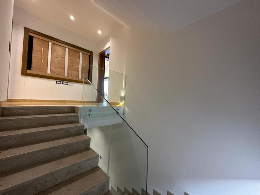 Fotografie z fotogalerie ubytování Appartement S+4 à gammarth v destinaci Gammarth