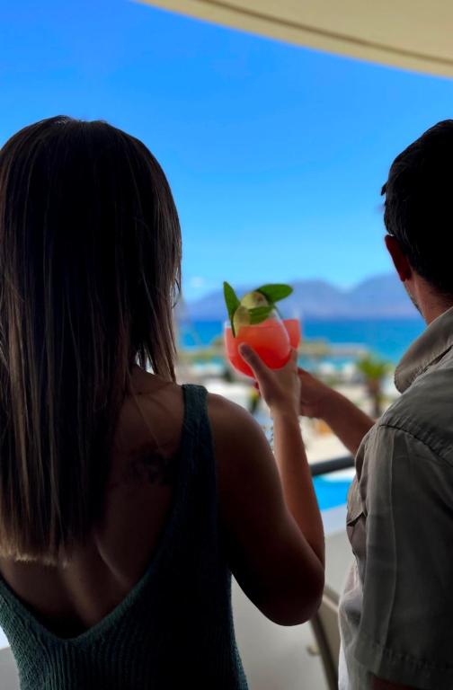 Hostia v ubytovaní Faedra Beach