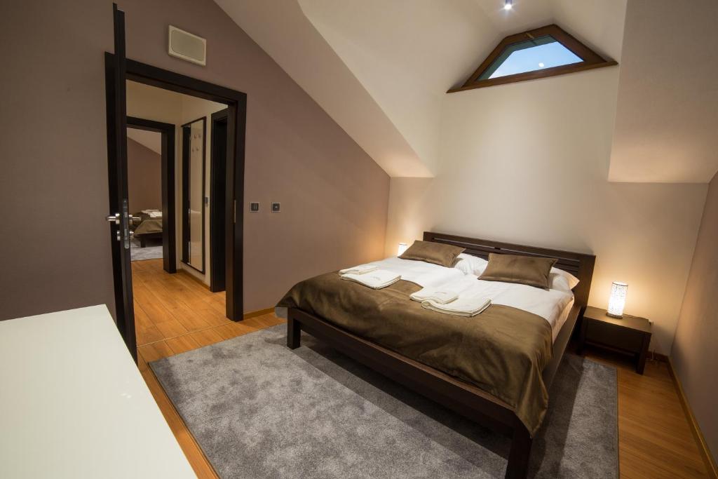 Hotel DARO - Quarto De Família Com Banheiro Privativo