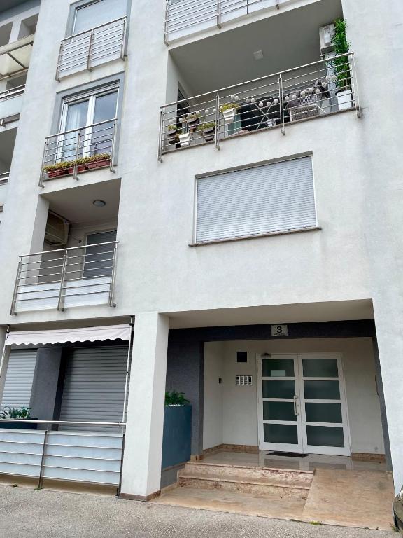 Zdjęcie z galerii obiektu Old lady Opatija w mieście Opatija
