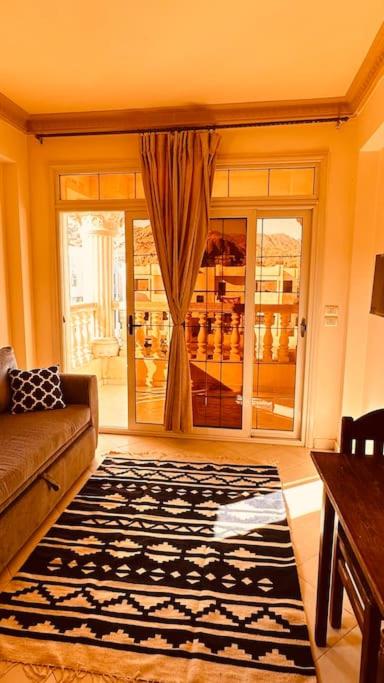 Fotografie z fotogalerie ubytování Formidable 1BR with Sea view v destinaci Dahab