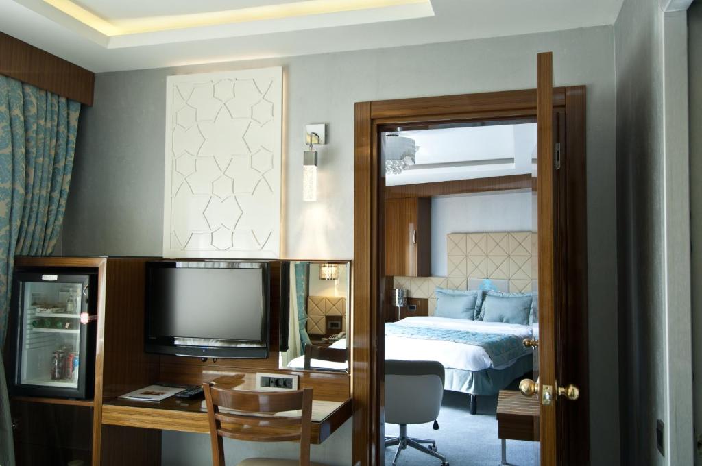 Grand Star Hotel Bosphorus & Spa - Family Connection Room With Sea View