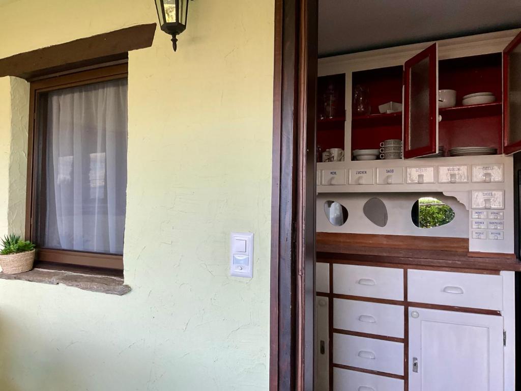 Kuchyň nebo kuchyňský kout v ubytování Beautiful small apartment with Lago Maggiore view