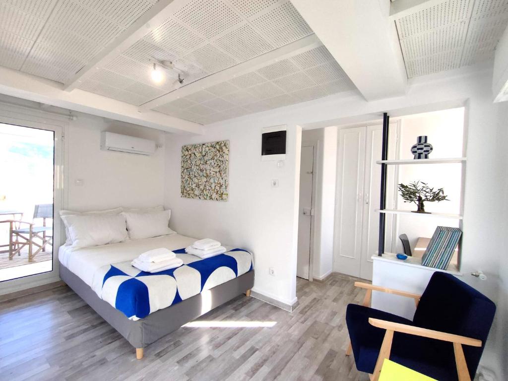 Lycabettus Sunshine Loft