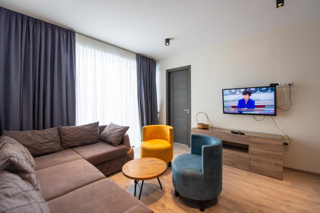 Gudauri ATRIUM ApartHotel - Two-Bedroom Apartment With Mountain View