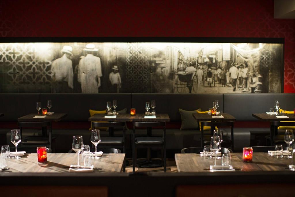 Renaissance Montreal Downtown Hotel - Resim 35