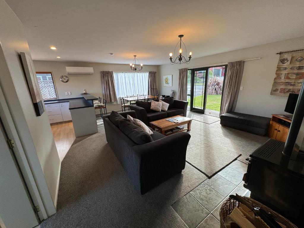 23 St James Avenue - Resim 4