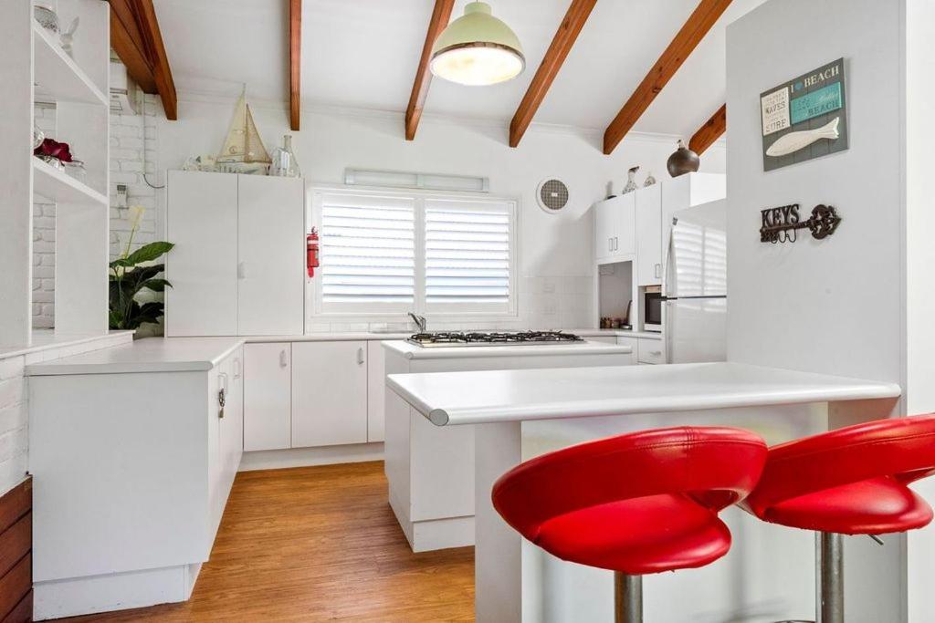 Mollymook Fantastic Holiday House - Maison De Trois Chambres