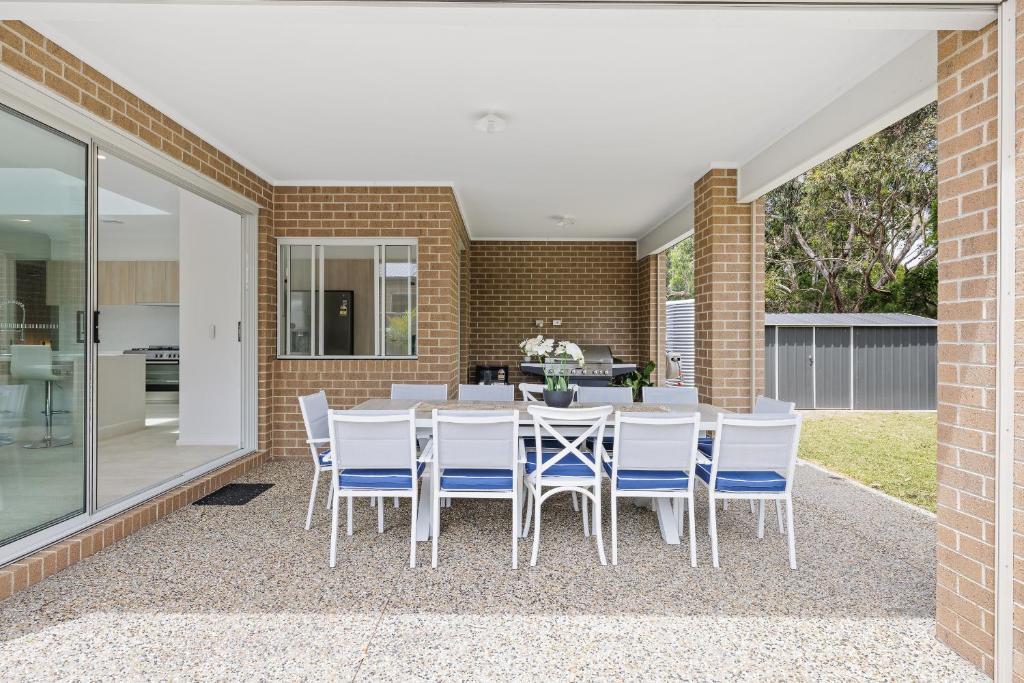 Patio nebo venkovní prostory v ubytování Cowes Family Beach House