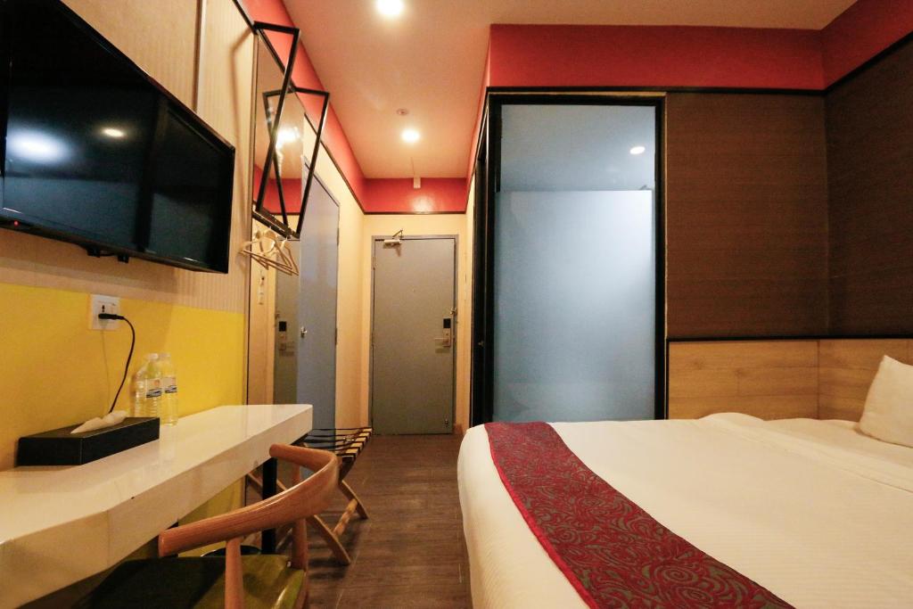 Golden Roof Hotel, Seri Iskandar, Seri Iskandar (updated prices 2025)