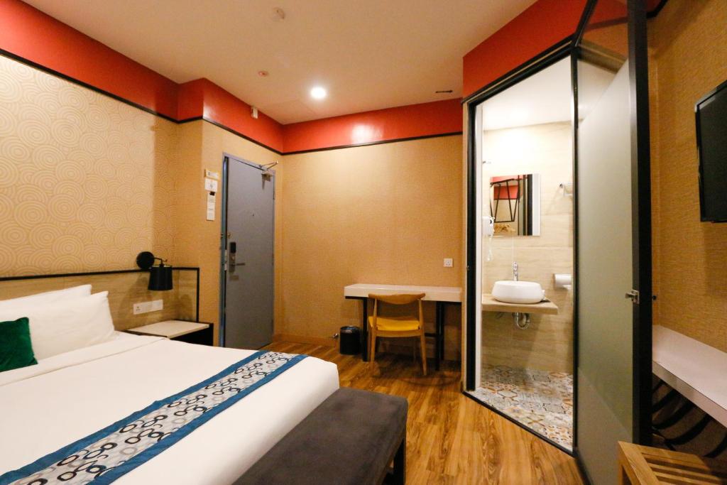 Golden Roof Hotel, Seri Iskandar, Seri Iskandar (updated prices 2025)