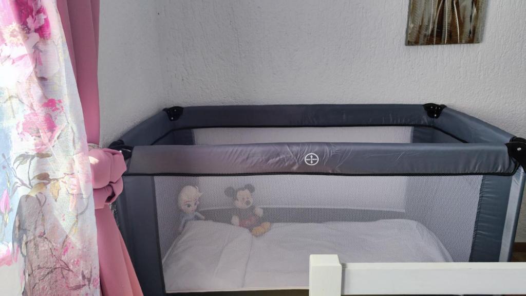 Postel nebo postele na pokoji v ubytování Evdoxia's Mochlos House