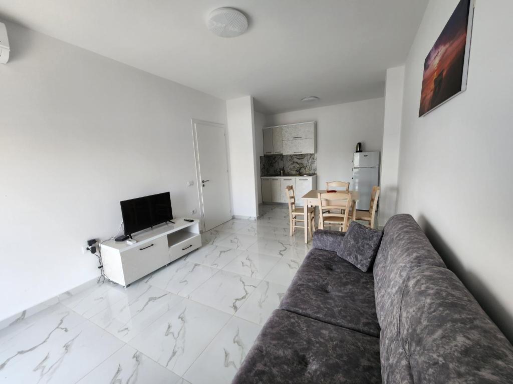 TV a/nebo společenská místnost v ubytování Anchor Apartments