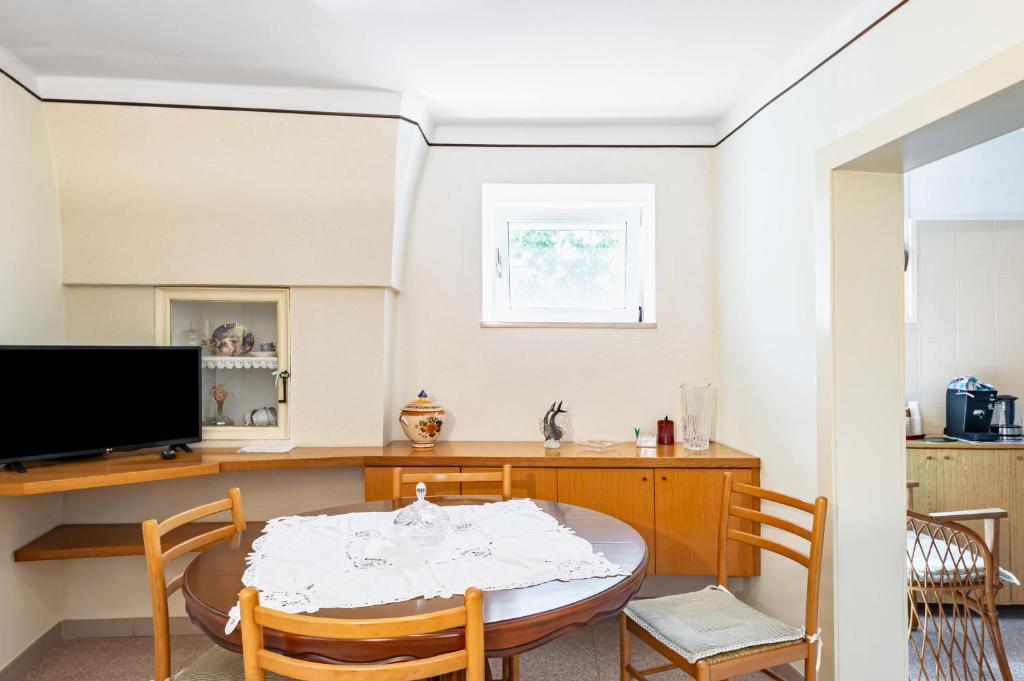 Η κουζίνα ή μικρή κουζίνα στο Casa Cenzina by Rentbeat