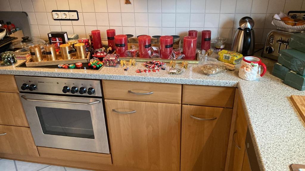 Kuchyň nebo kuchyňský kout v ubytování Privatquartier im Ortskern von Westerstede