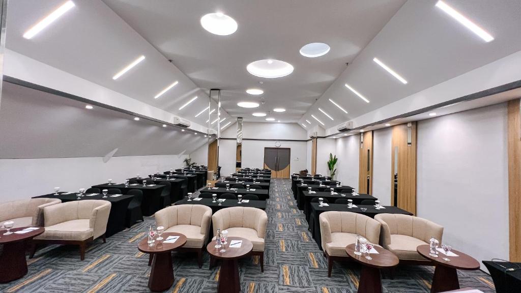 Posezení v ubytování J4 Hotels Legian