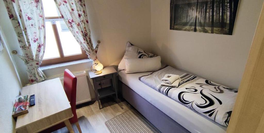 Pension Zur Schlummerstube - Single Room With Shower