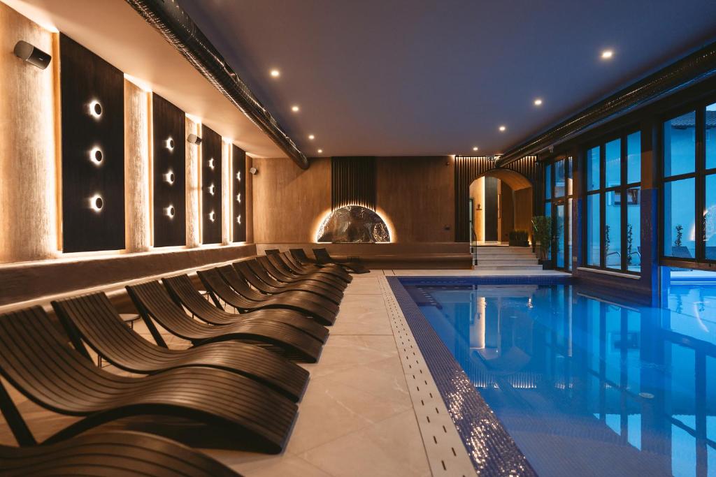Bazén v ubytování ALLEGRIA HOTEL Spa nebo v jeho okolí