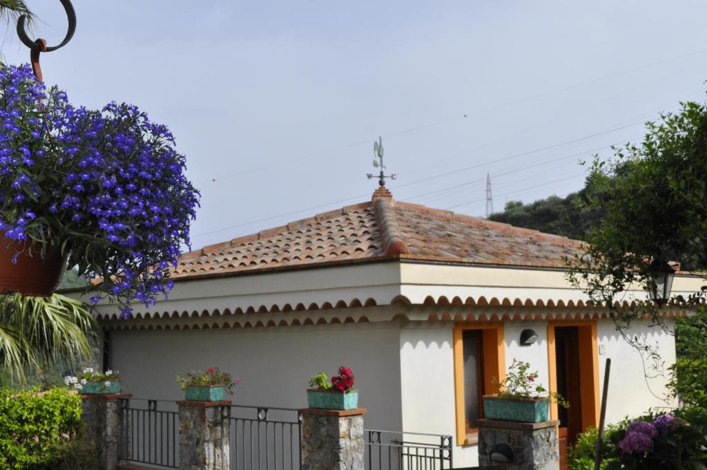 Borgo San Francesco - Habitación Cuádruple Con Balcón