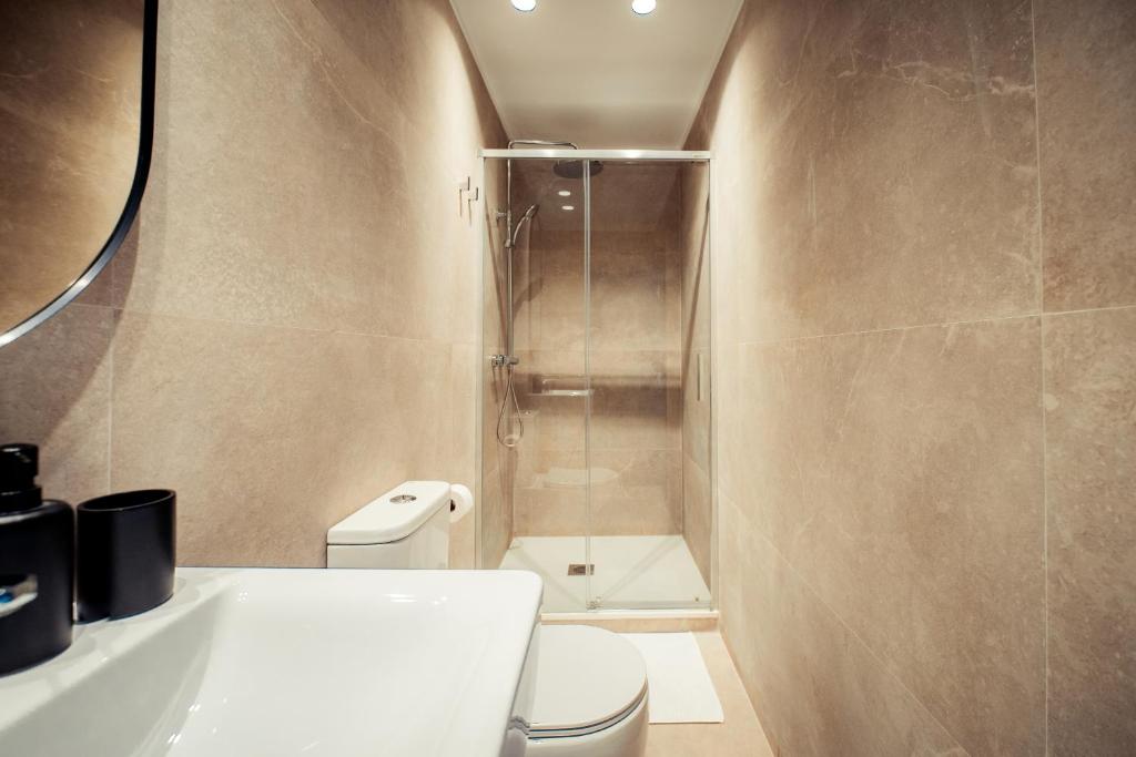 Koupelna v ubytování GETXO ROOMS