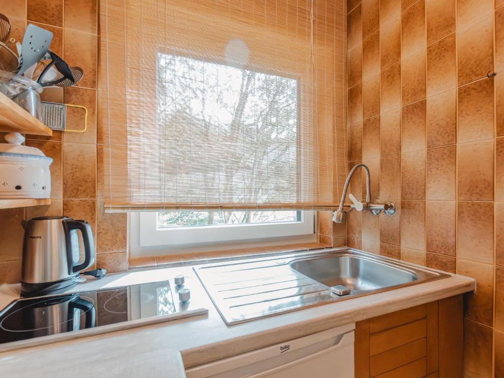 Kép Apartment Holger by Interhome szállásáról Zell am Seeben a galériában