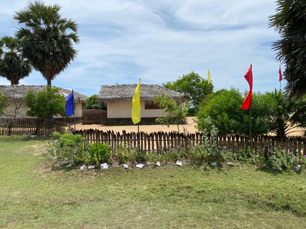 Zahrada ubytování MKS - Kite & Wing Foil camp
