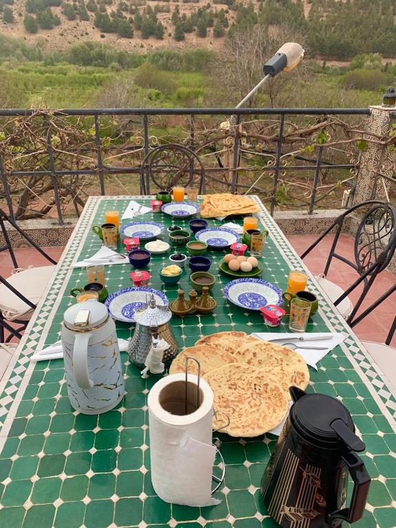 Balkoni atau teres di Gite Tawada