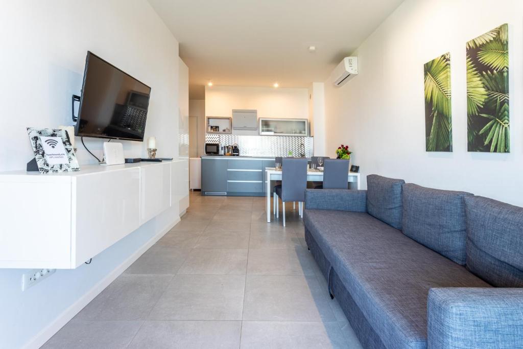 Kuchyňa alebo kuchynka v ubytovaní Apartment Lola