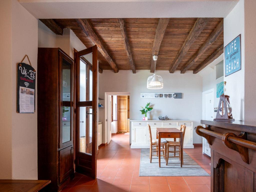 Posedenie v ubytovaní Holiday Home Meri by Interhome