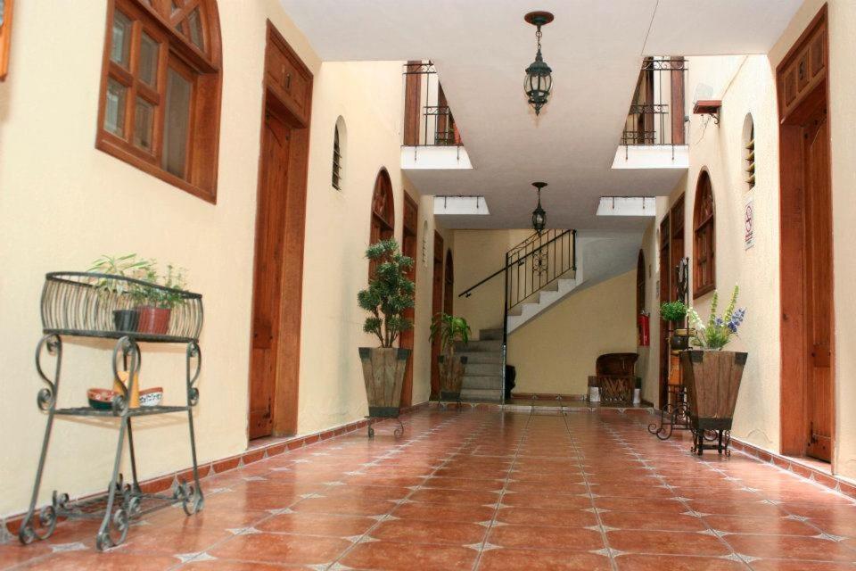 The lobby or reception area at Hotel Posada Santa Fe