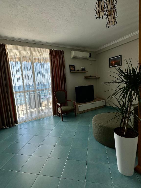 TV a/nebo společenská místnost v ubytování Eri Apartments 2