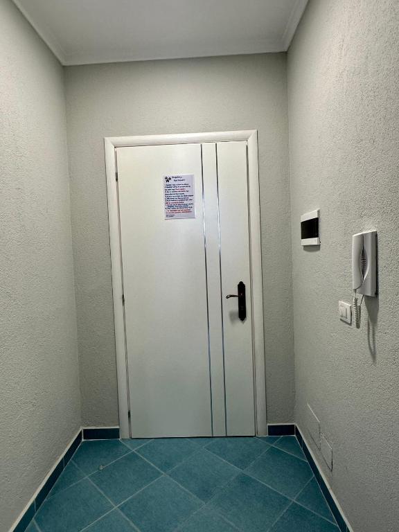 Fotografie z fotogalerie ubytování Eri Apartments 2 v destinaci Shëngjin