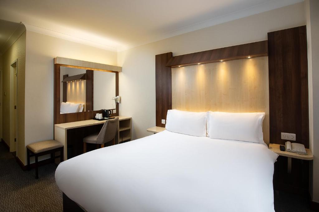 Royal National Hotel - Resim 13