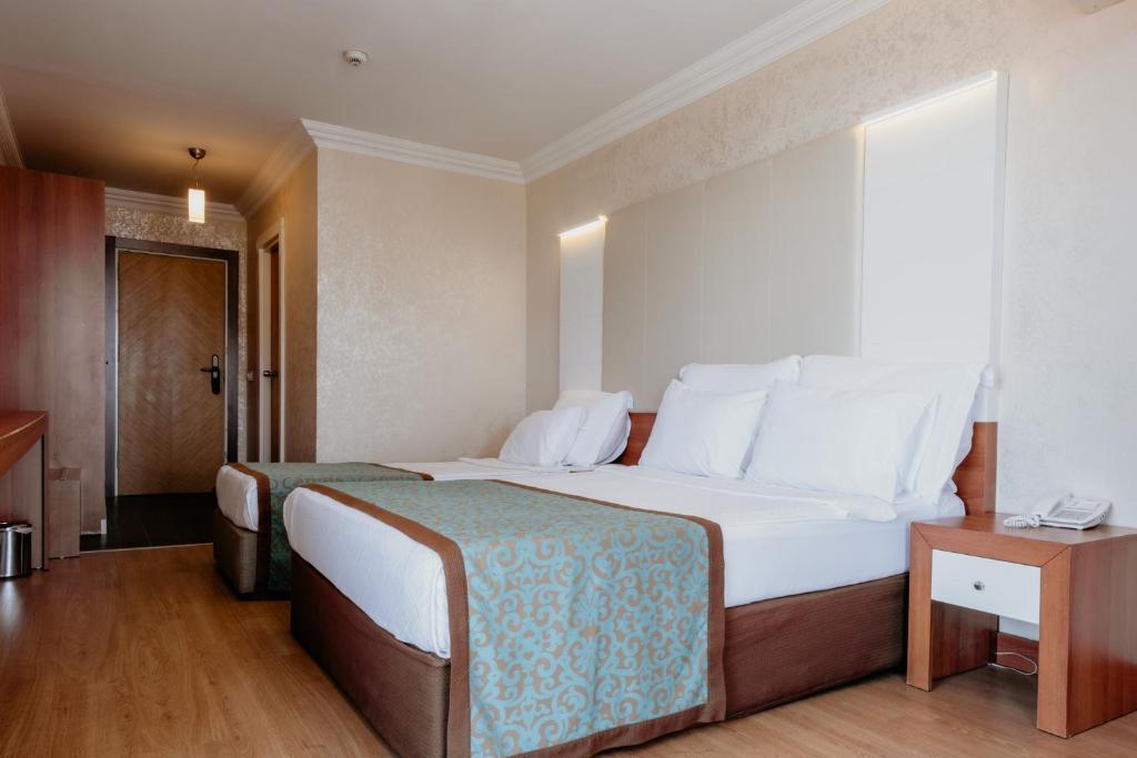 Tac Premier Hotel & Spa - 