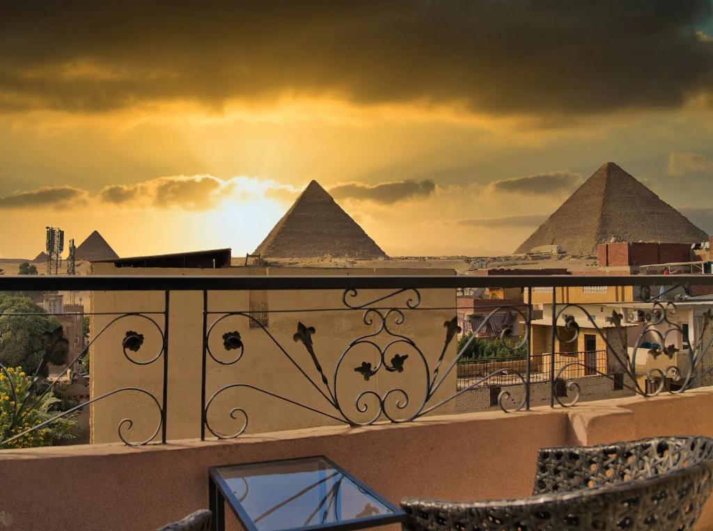 开罗Narmer Pyramids View的相册照片