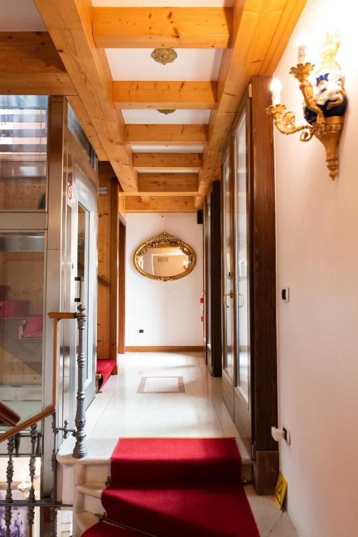 Postel nebo postele na pokoji v ubytování Arciduca Charming House Room & Breakfast
