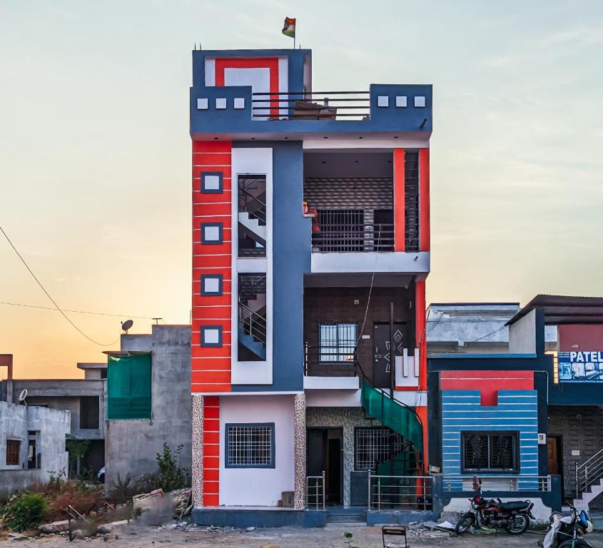 Ashapura Homestay