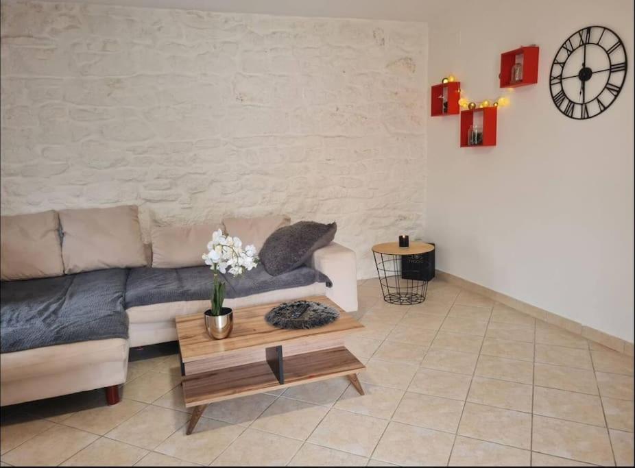 Fotografie z fotogalerie ubytování Résidence Historique avec Terrasse v destinaci Dasle