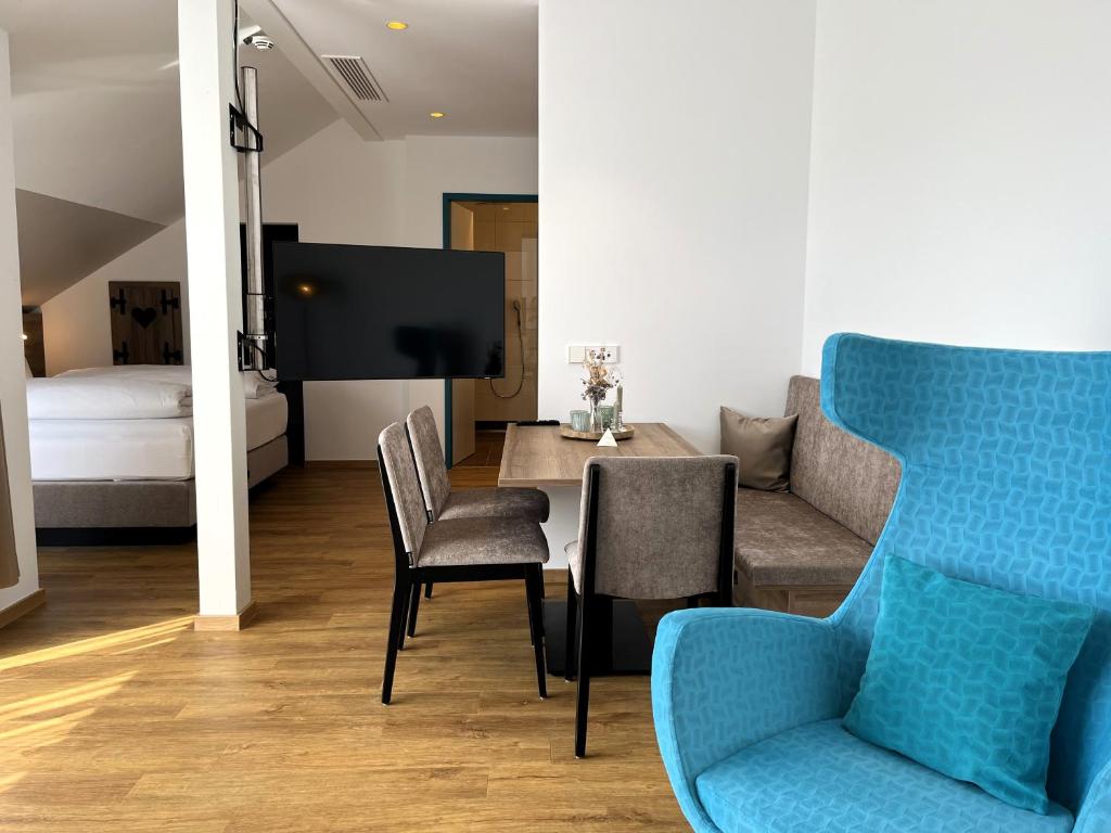 WESTSIDE Hotel - Resim 8