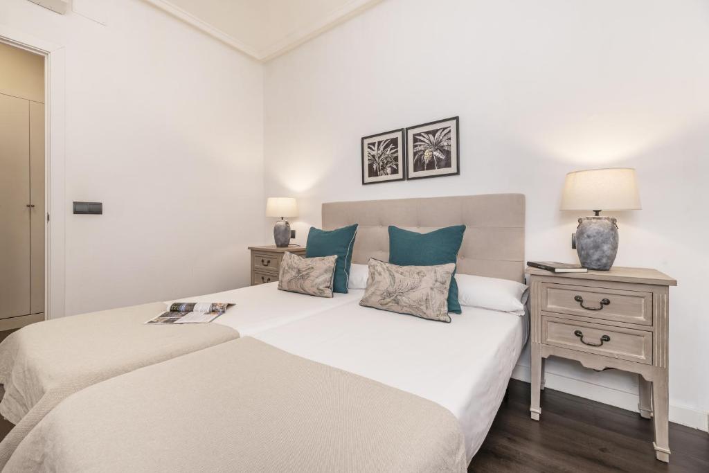رزرو هتل، COZY (2h+2B) در Malasaña | 09197245267